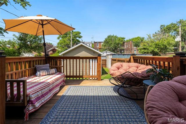 3335 Virginia Avenue, St Louis, MO 63118