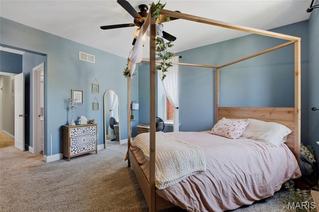 3335 Virginia Avenue, St Louis, MO 63118