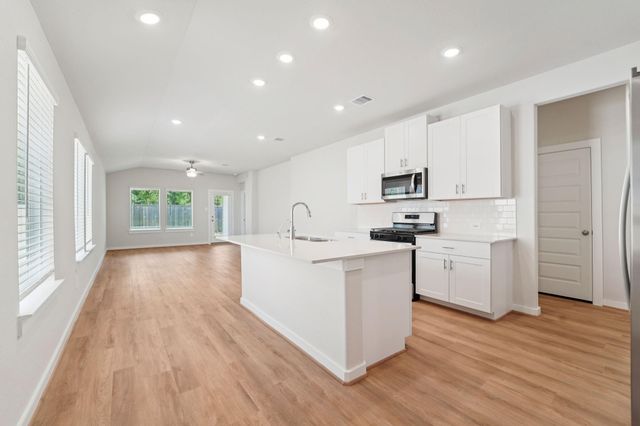14199 Granger Pointe Lane, Conroe, TX 77302