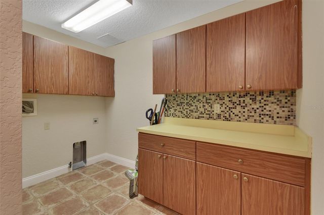 2575 GLEN DRIVE, New Smyrna Beach, FL 32168