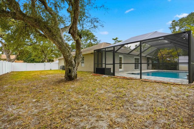 48 Lee Dr, St Augustine, FL 32080