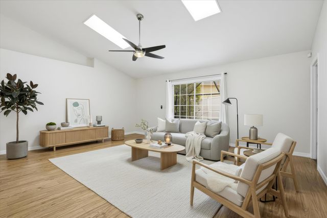 48 Lee Dr, St Augustine, FL 32080