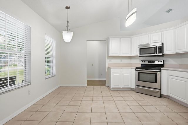 48 Lee Dr, St Augustine, FL 32080