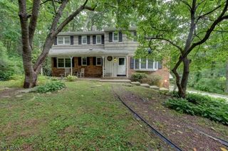 36 Lavina Trl, Jefferson Twp., NJ 07438