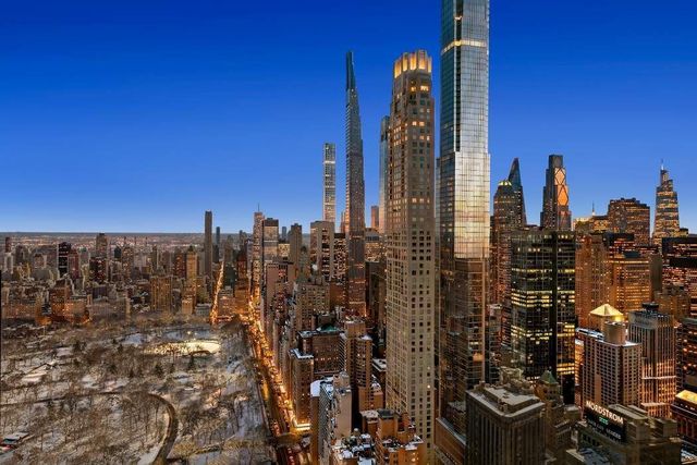 80 Columbus Circle NT73B, New York City, NY 10023