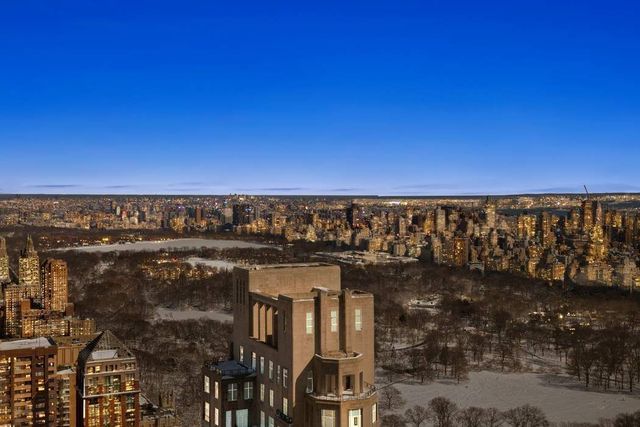 80 Columbus Circle NT73B, New York City, NY 10023