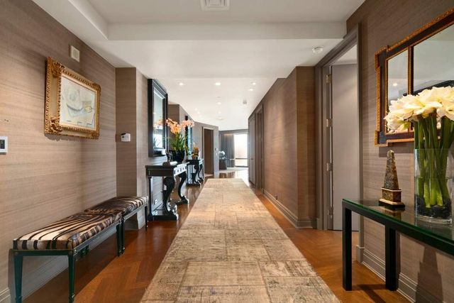 80 Columbus Circle NT73B, New York City, NY 10023