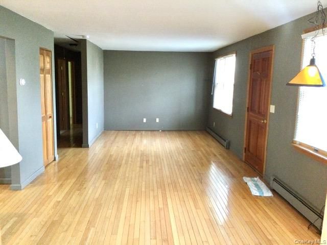 56 Gwendolyn Place, East Islip, NY 11730