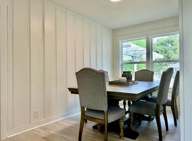 319 Wisteria Street, Lake Jackson, TX 77566