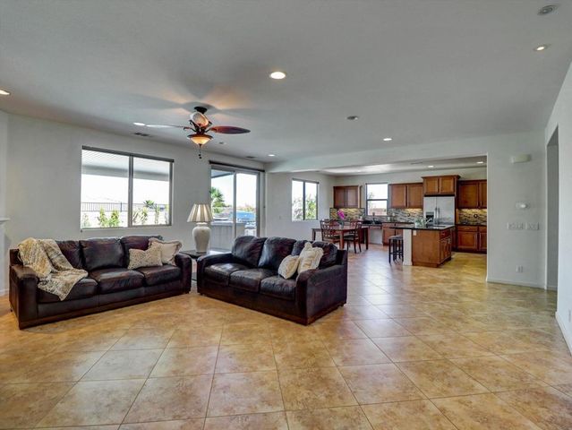 73754 Kandinsky Way, Palm Desert, CA 92211