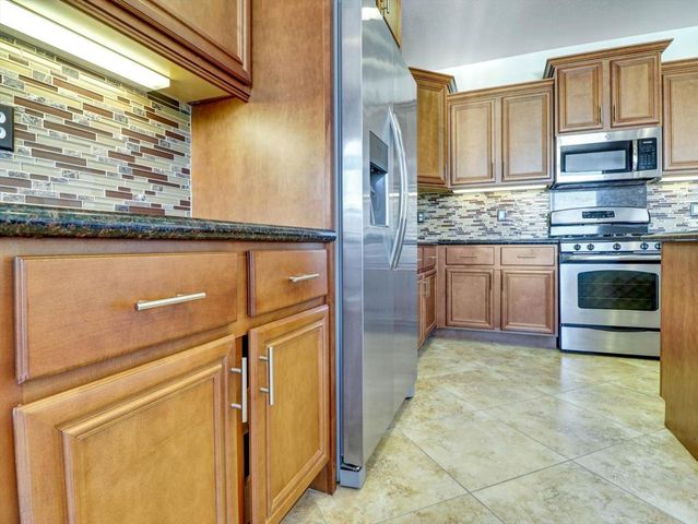 73754 Kandinsky Way, Palm Desert, CA 92211