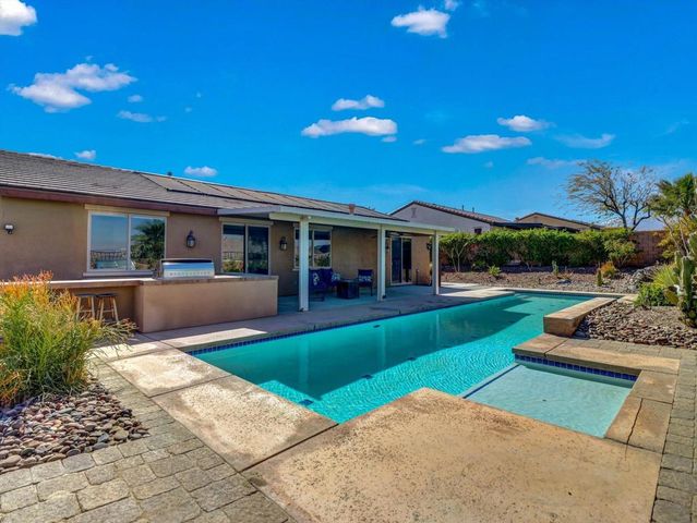 73754 Kandinsky Way, Palm Desert, CA 92211