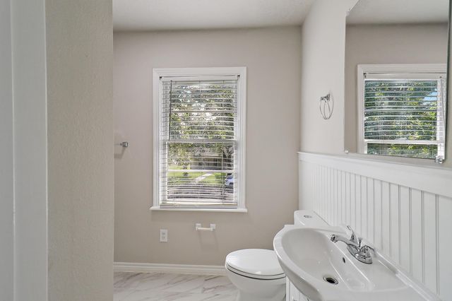 200 Scott Street, Baytown, TX 77520