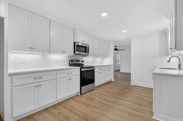 3106 Edison Ave, Benton, AR 72015