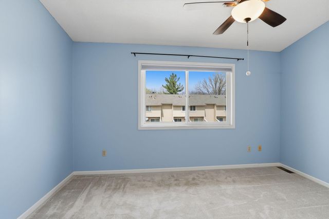 1768 Meadowlark Court 31768, Eagan, MN 55122