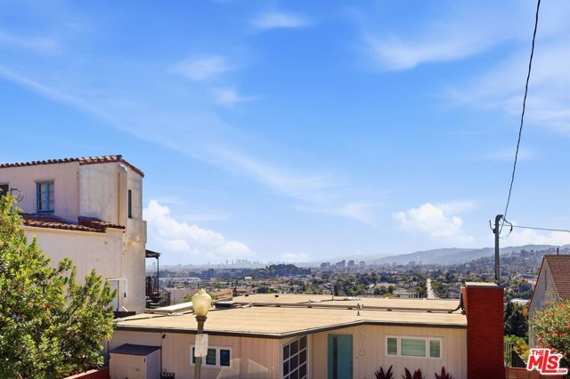 3907 Franklin Avenue, Los Angeles, CA 90027