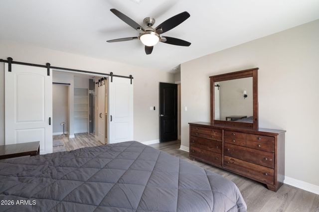 2418 W CALAVAR Road, Phoenix, AZ 85023
