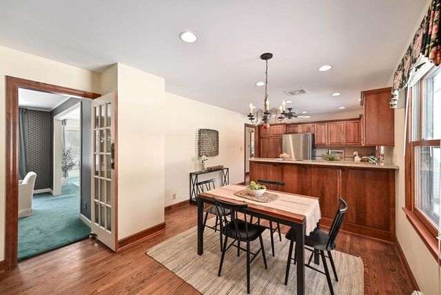 840 Terrace DRIVE, Elm Grove, WI 53122