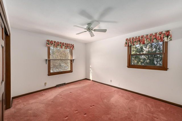 840 Terrace DRIVE, Elm Grove, WI 53122