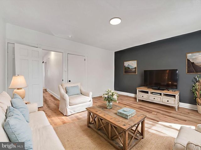 53 S MARSHALL ST, Lancaster, PA 17602