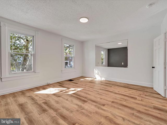 53 S MARSHALL ST, Lancaster, PA 17602