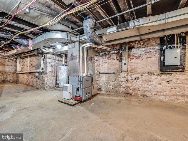 53 S MARSHALL ST, Lancaster, PA 17602