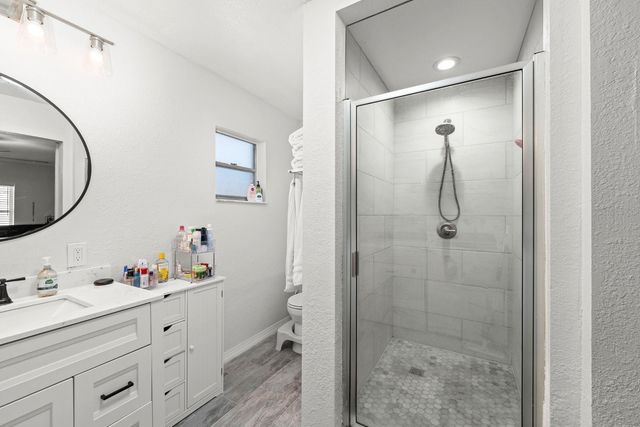 842 90TH AVENUE N, St Petersburg, FL 33702