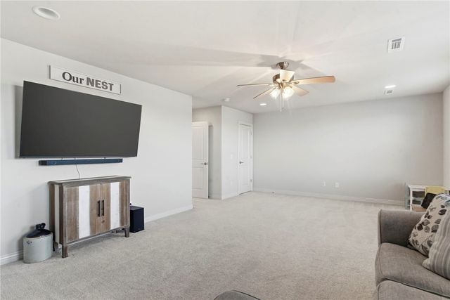 425 Frizzo Street, Tontitown, AR 72762