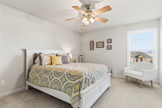 425 Frizzo Street, Tontitown, AR 72762