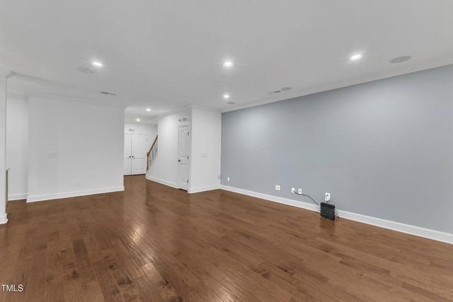 644 Angelica Circle, Cary, NC 27518