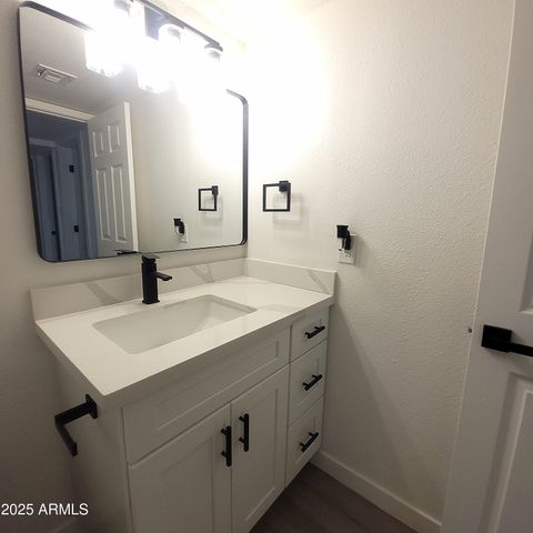 3416 N 44TH Street 51, Phoenix, AZ 85018