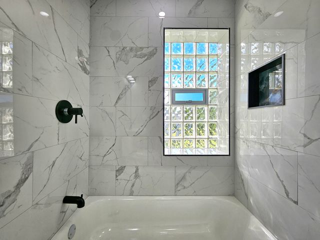 234 W 105th Place, Chicago, IL 60628