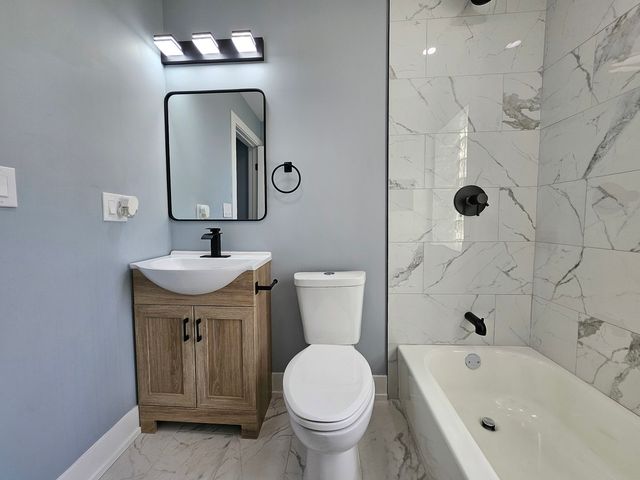 234 W 105th Place, Chicago, IL 60628