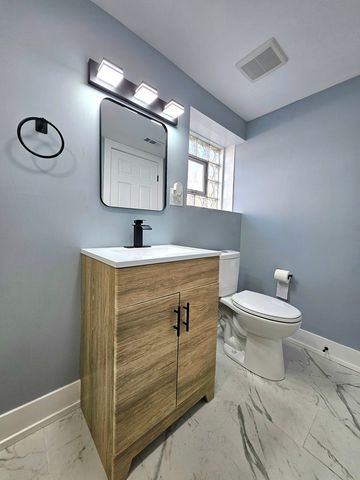 234 W 105th Place, Chicago, IL 60628