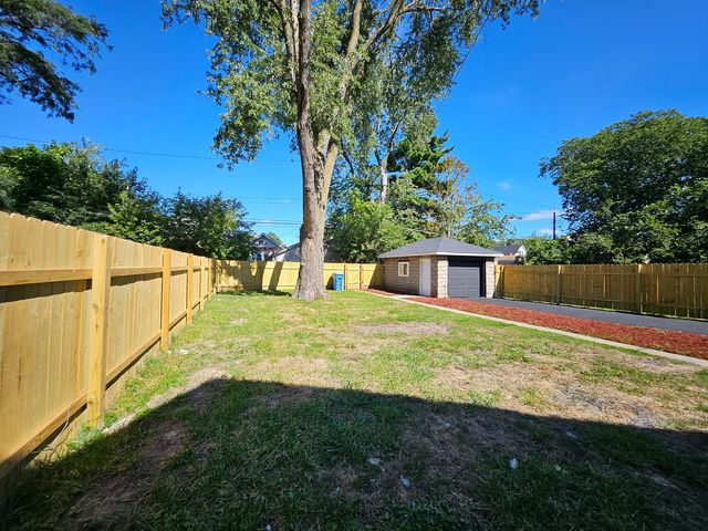 234 W 105th Place, Chicago, IL 60628