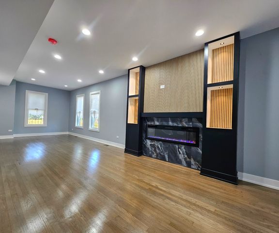 234 W 105th Place, Chicago, IL 60628