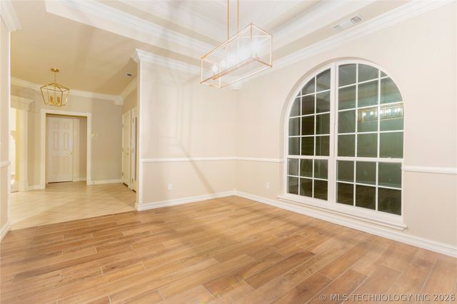 2108 Country Springs Street, Mcalester, OK 74501