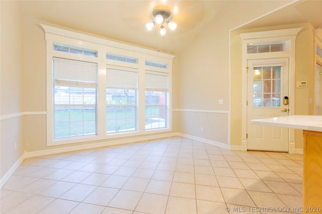 2108 Country Springs Street, Mcalester, OK 74501