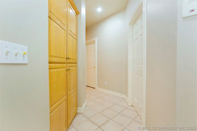 2108 Country Springs Street, Mcalester, OK 74501