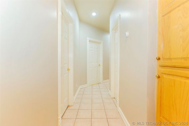 2108 Country Springs Street, Mcalester, OK 74501