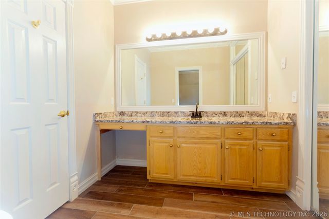 2108 Country Springs Street, Mcalester, OK 74501