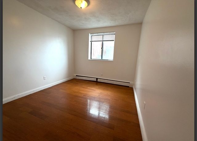 70 Lafayette 27, Chelsea, MA 02150
