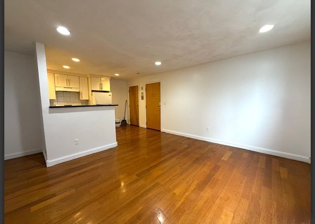 70 Lafayette 27, Chelsea, MA 02150