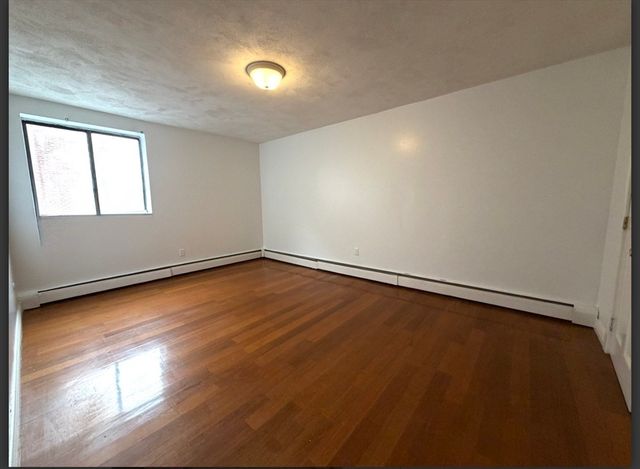 70 Lafayette 27, Chelsea, MA 02150