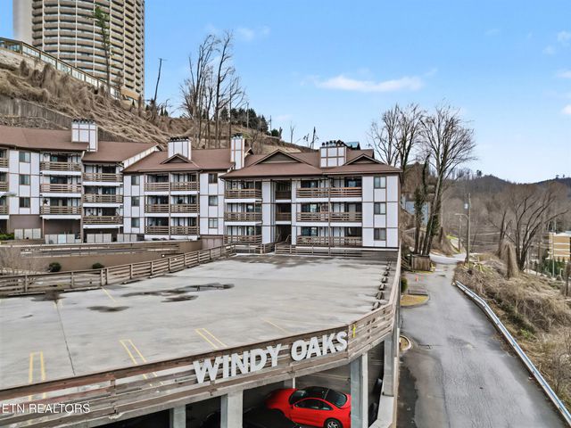 616 Turkey Nest Rd Apt 313, Gatlinburg, TN 37738