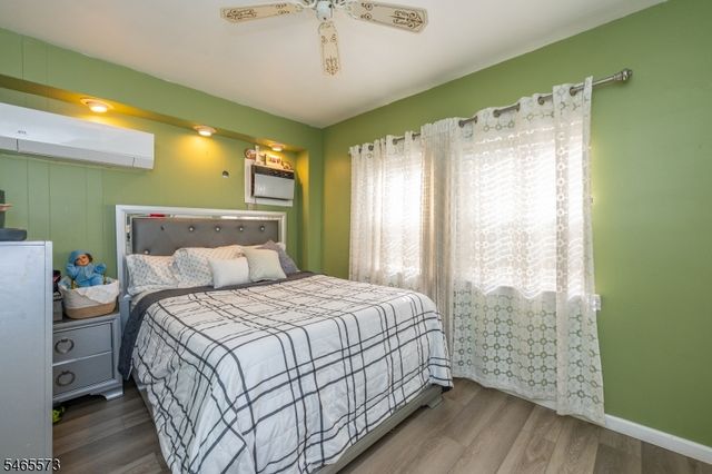 374 Mason Ave, Haledon Boro, NJ 07508