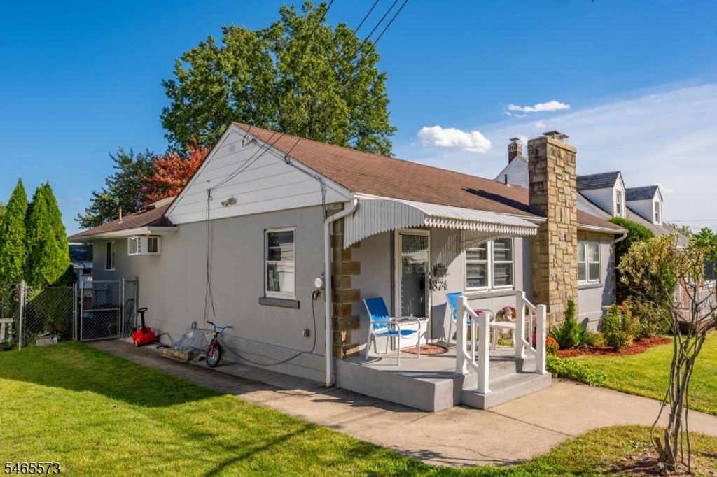 374 Mason Ave, Haledon Boro, NJ 07508 — photo 4
