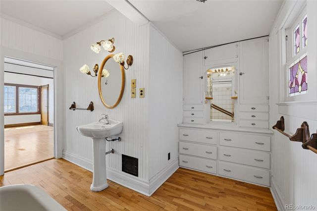 106 Waltham Avenue, Manitou Springs, CO 80829