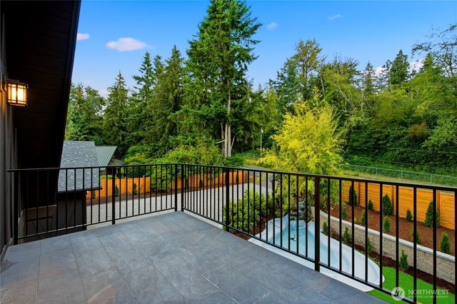 20504 184th Avenue SE, Renton, WA 98058