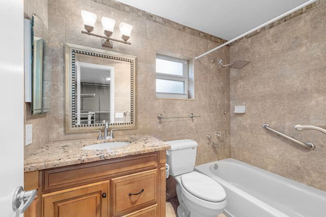 3136 NW 69th Court, Fort Lauderdale, FL 33309